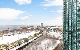 Aoc Suites - High-Rise Condo - City View